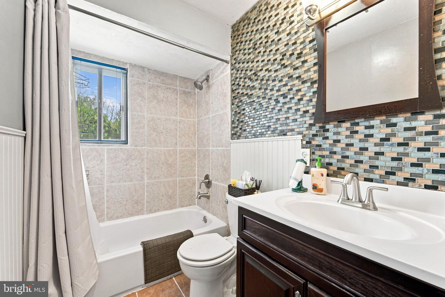 11 Nettletree Dr Property Photo 12