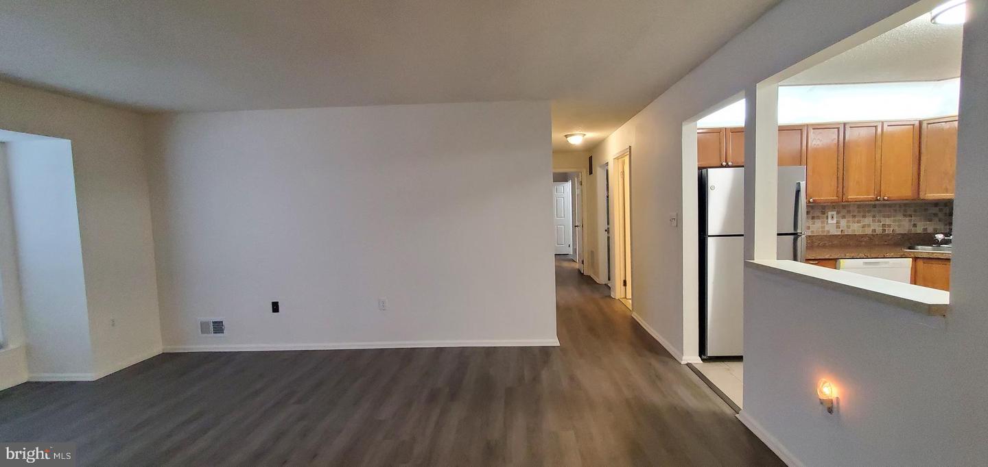 2 Feiler Ct Property Photo 4