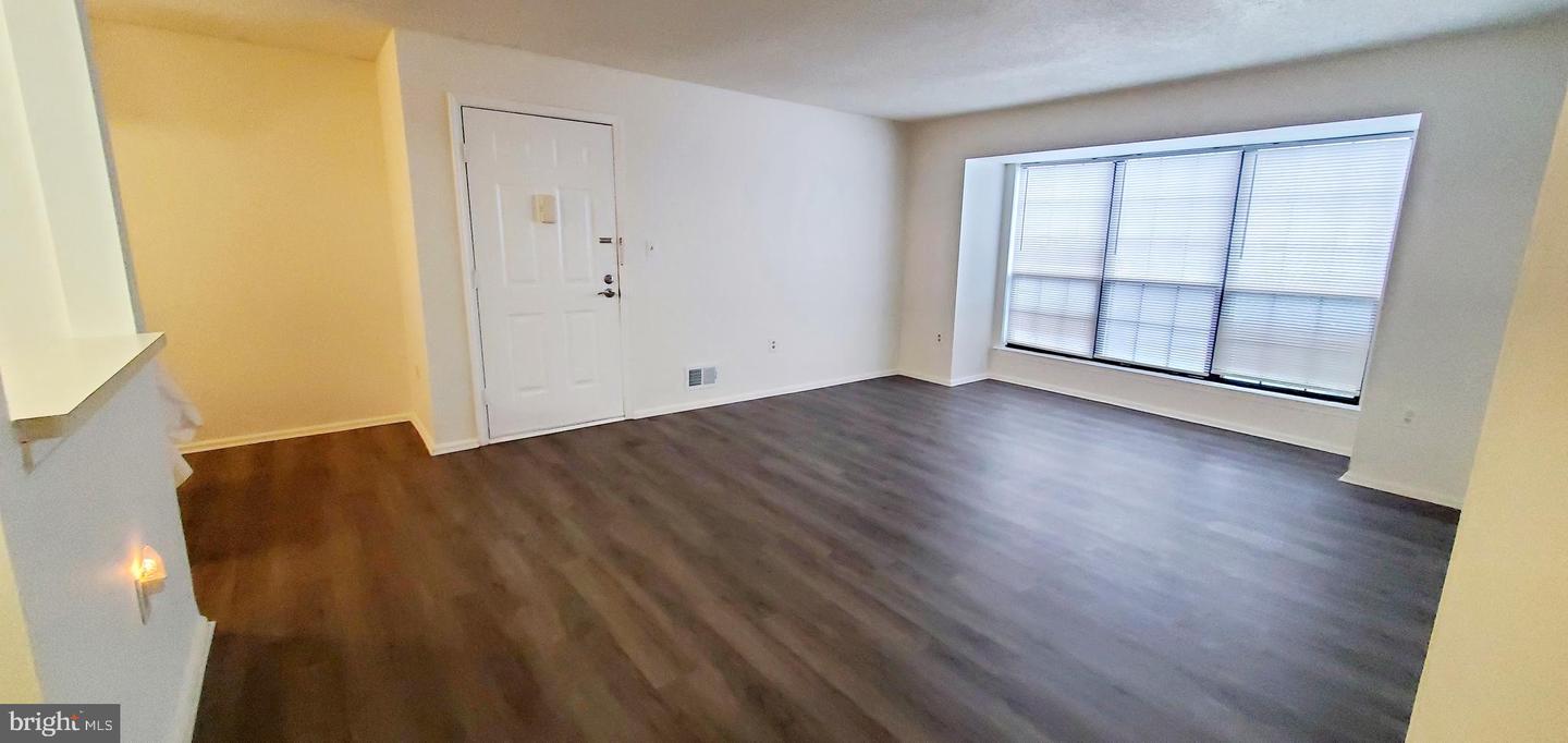 2 Feiler Ct Property Photo 6