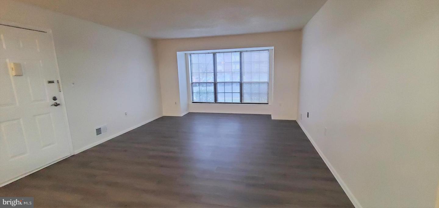 2 Feiler Ct Property Photo 7