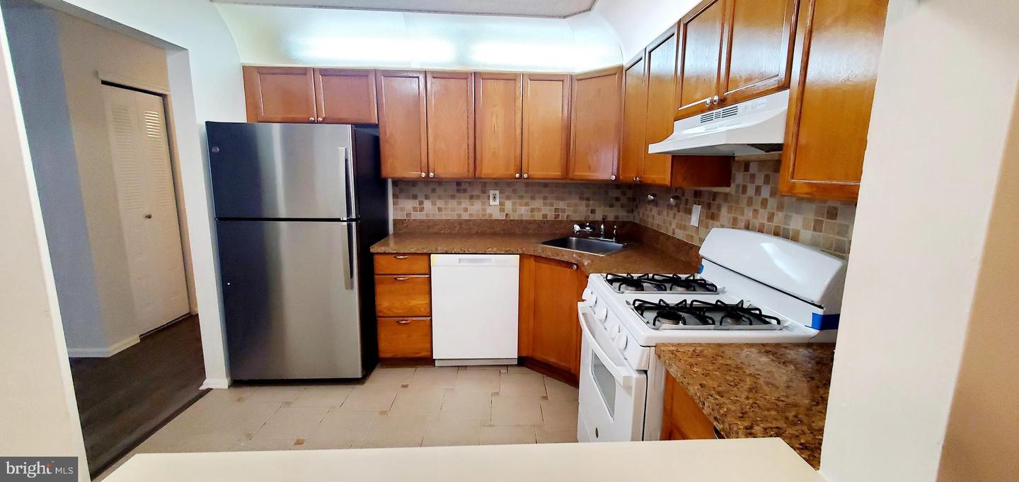 2 Feiler Ct Property Photo 12