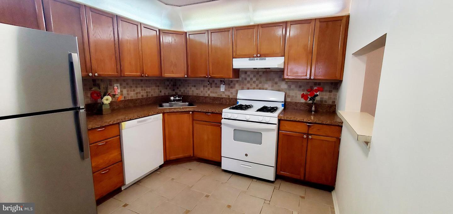 2 Feiler Ct Property Photo 14