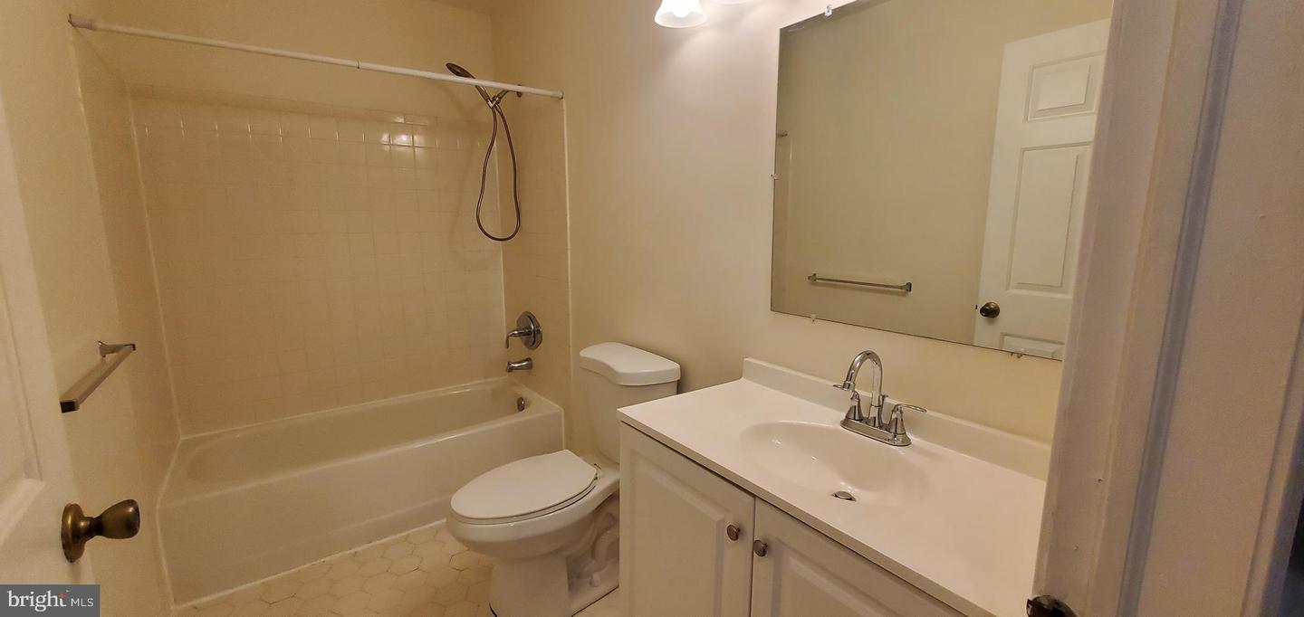 2 Feiler Ct Property Photo 28