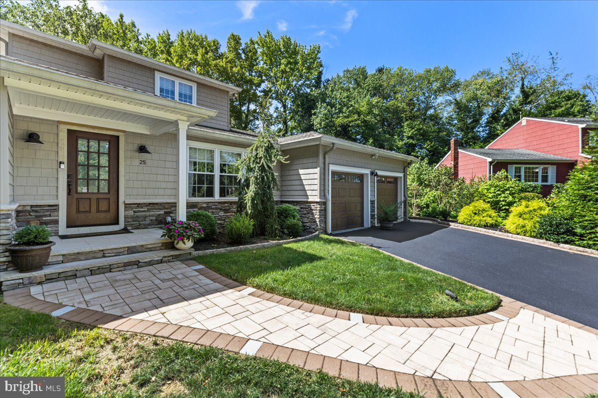 25 Bree Dr Property Photo 5