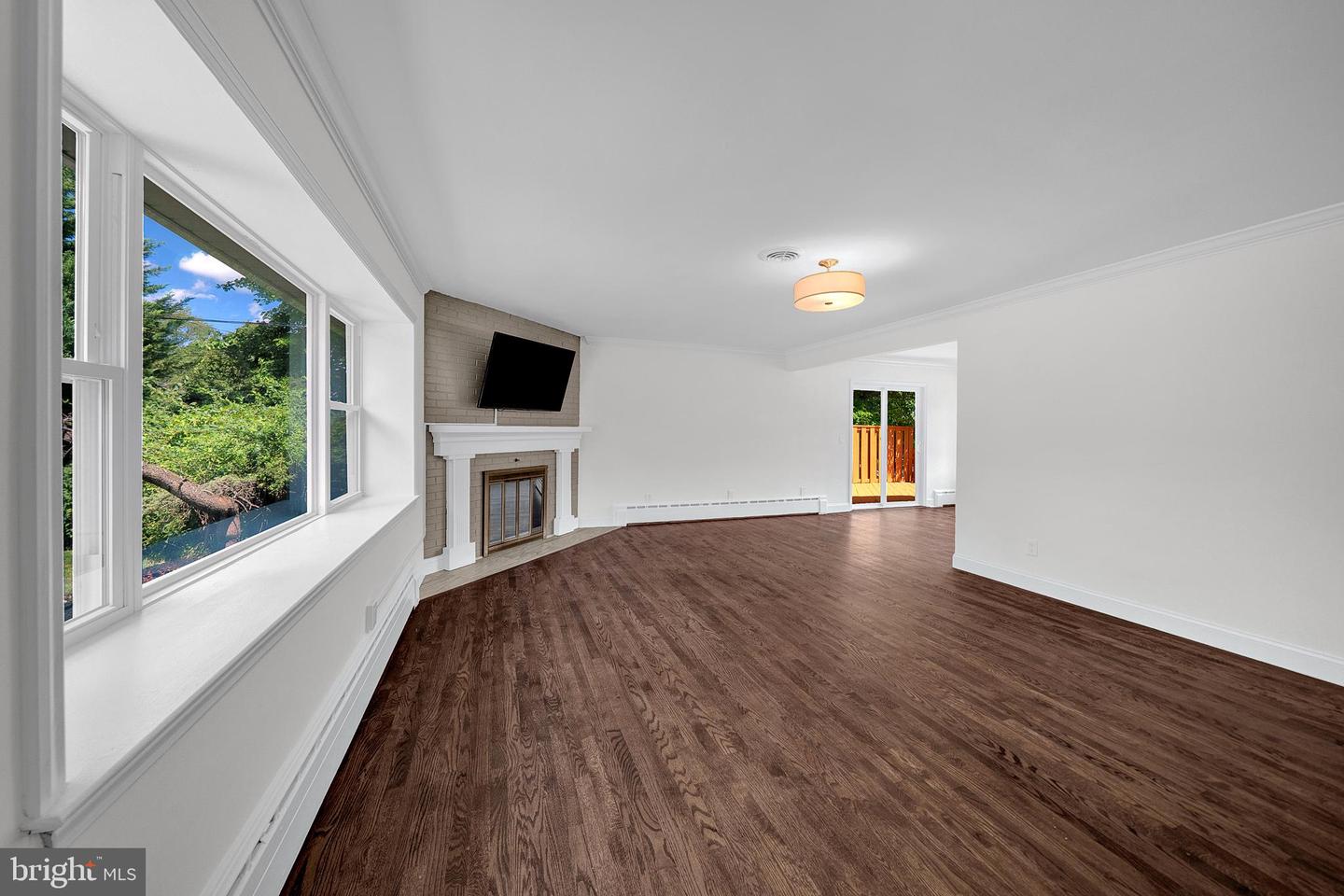 7 Malaga Dr Property Photo 5