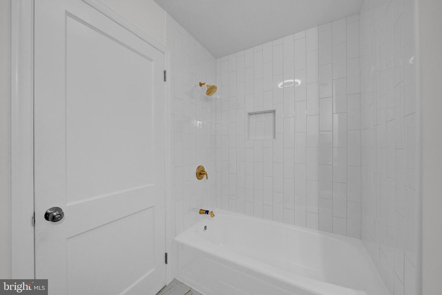 7 Malaga Dr Property Photo 17