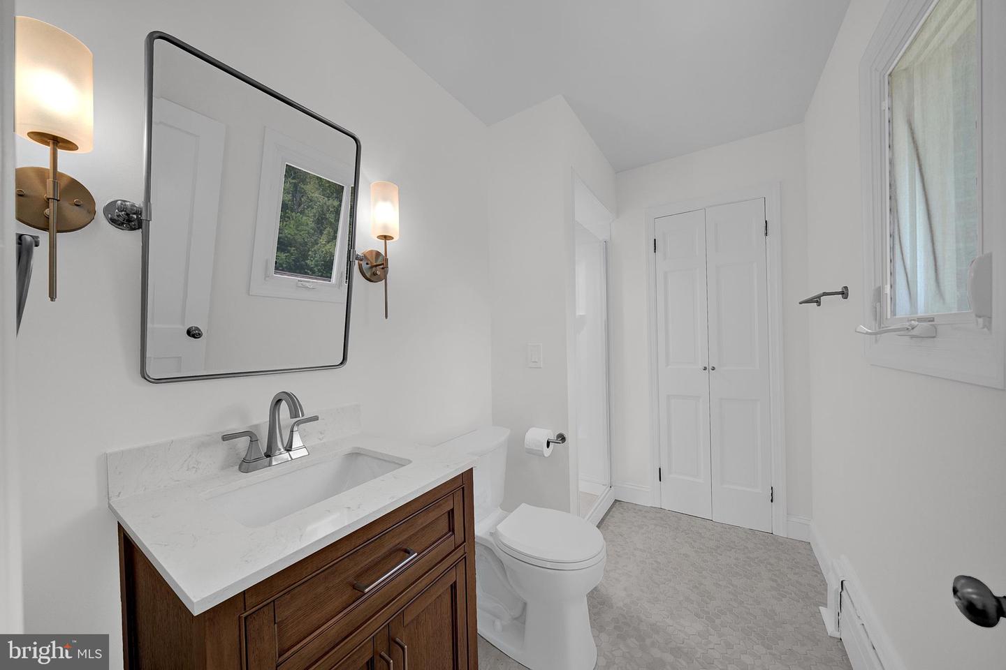 7 Malaga Dr Property Photo 22