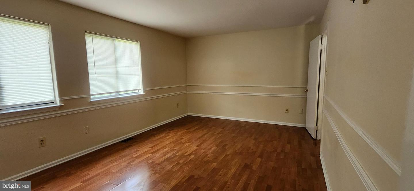 82 Chatham Ct Property Photo 33