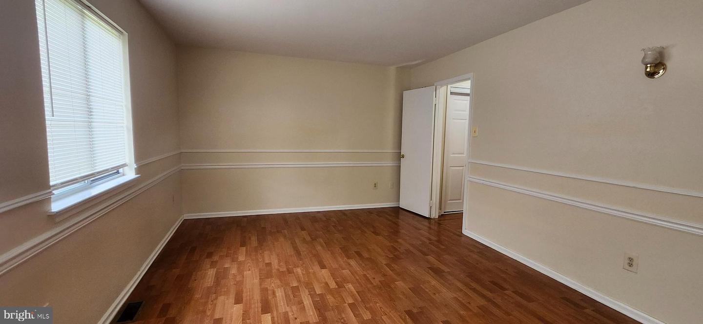 82 Chatham Ct Property Photo 34