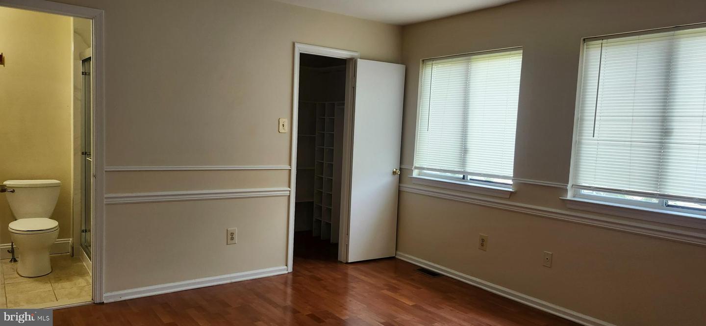 82 Chatham Ct Property Photo 35