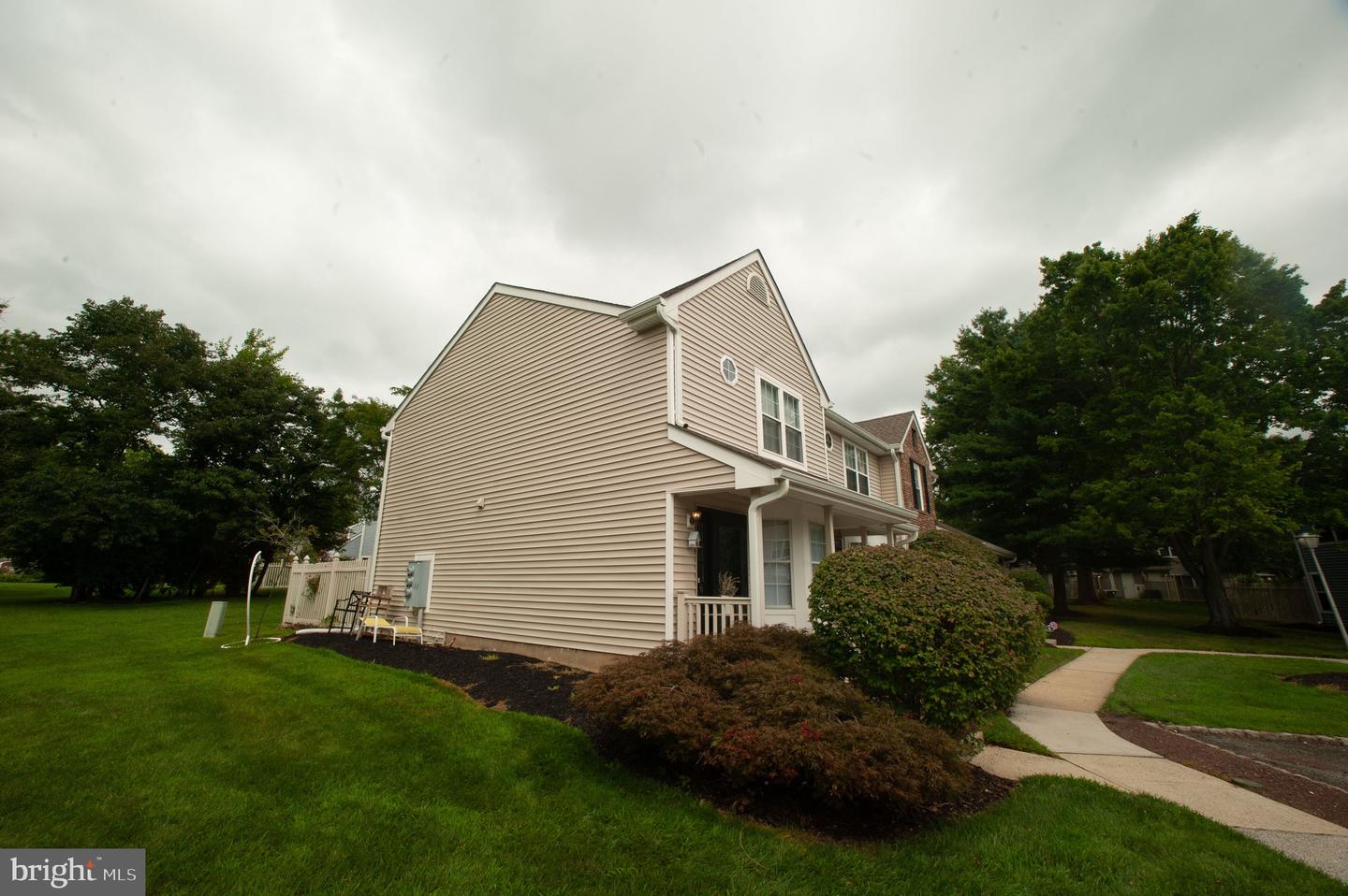 6 Wellington Property Photo 4