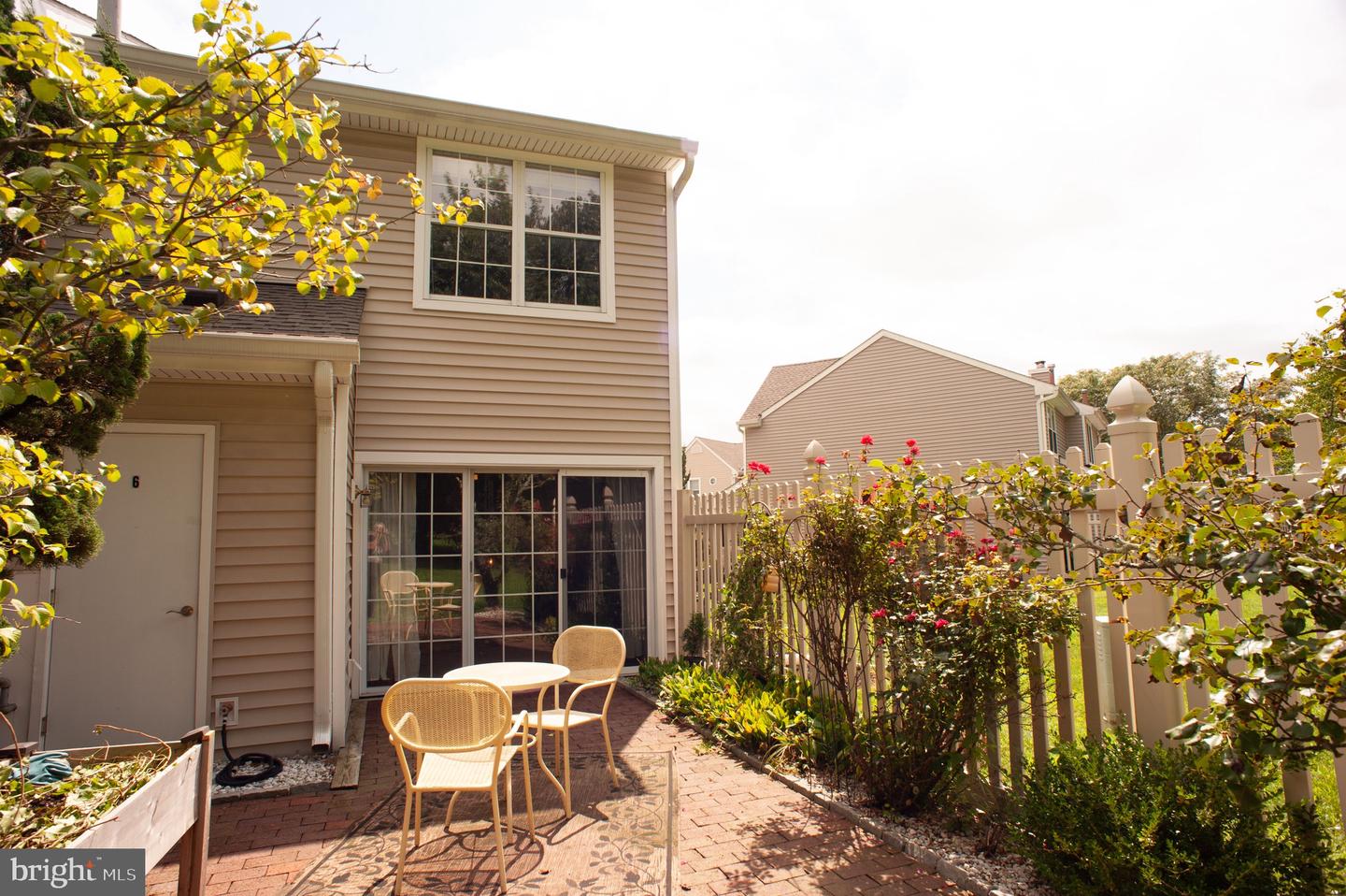 6 Wellington Property Photo 6