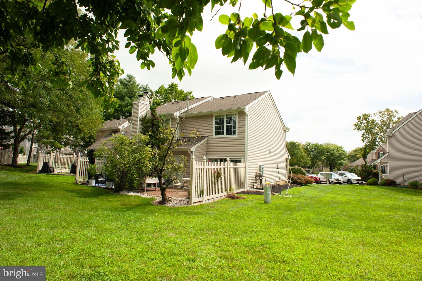 6 Wellington Property Photo 7