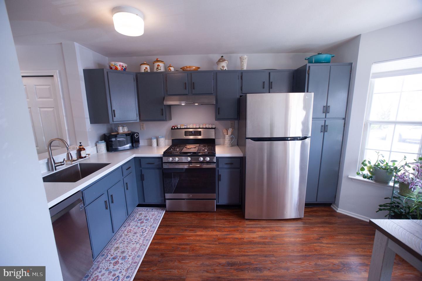 6 Wellington Property Photo 14