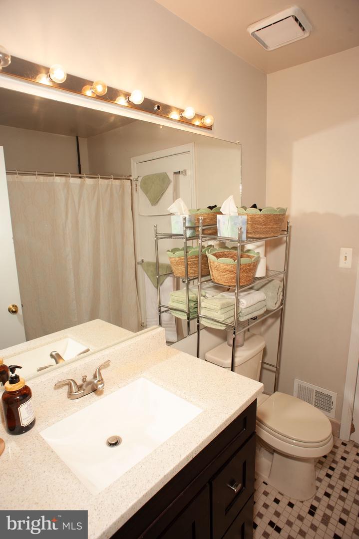 6 Wellington Property Photo 38
