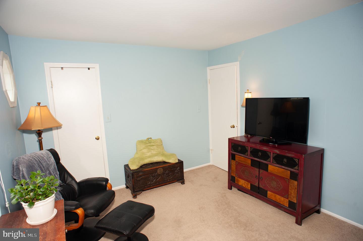 6 Wellington Property Photo 43