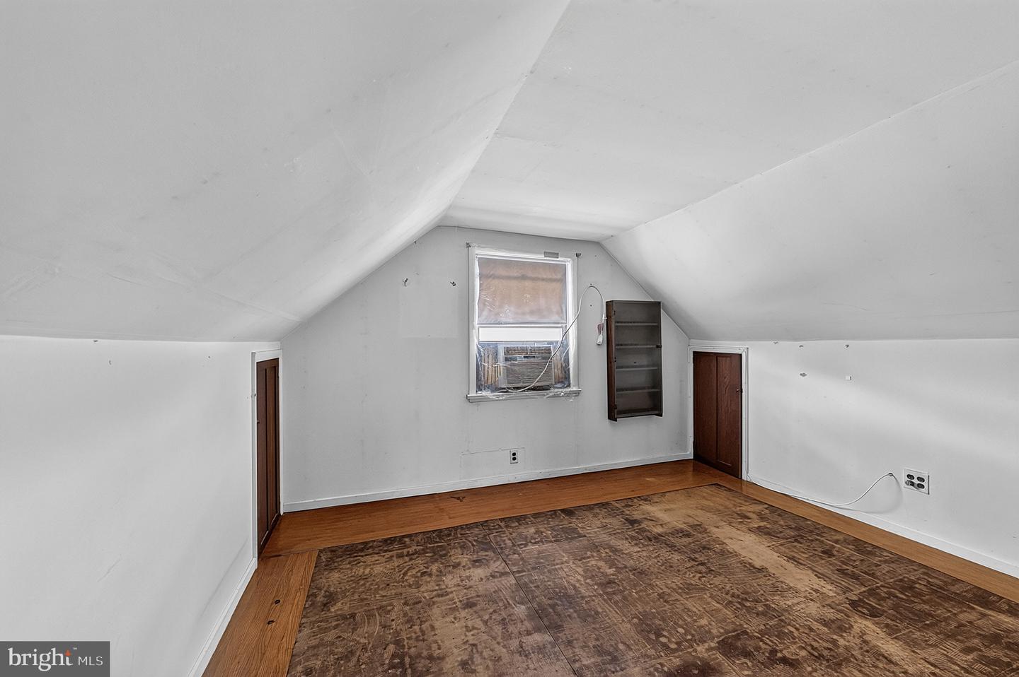 46 Dunmore Ave Property Photo 18