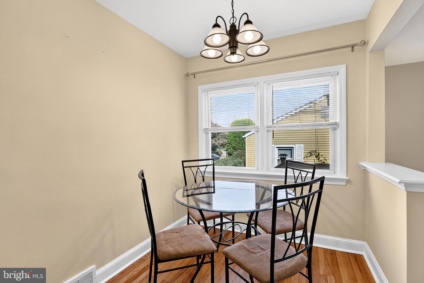 6 Conover Ave Property Photo 9