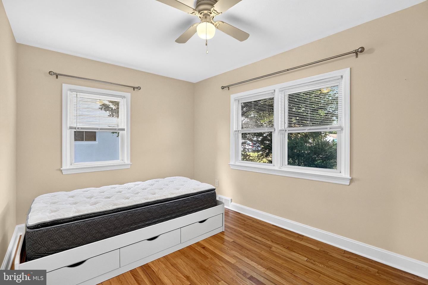 6 Conover Ave Property Photo 19
