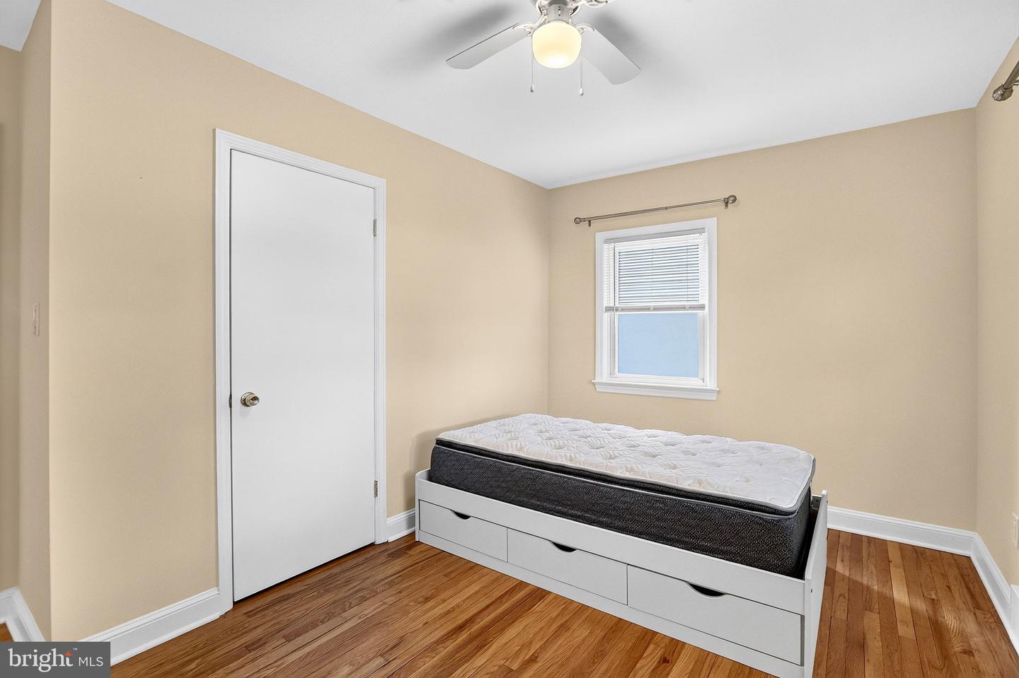 6 Conover Ave Property Photo 20