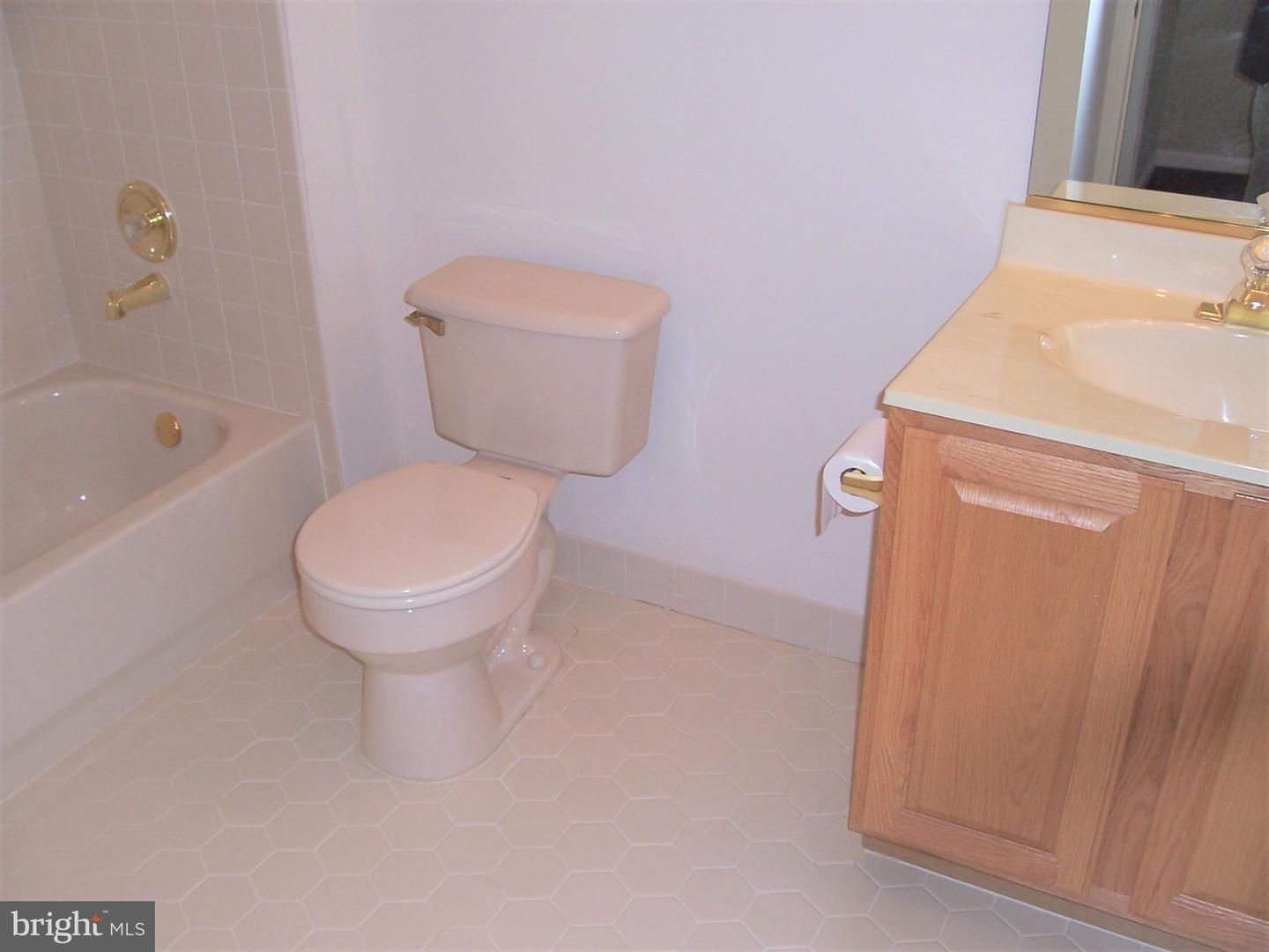 268 Colt St Property Photo 16