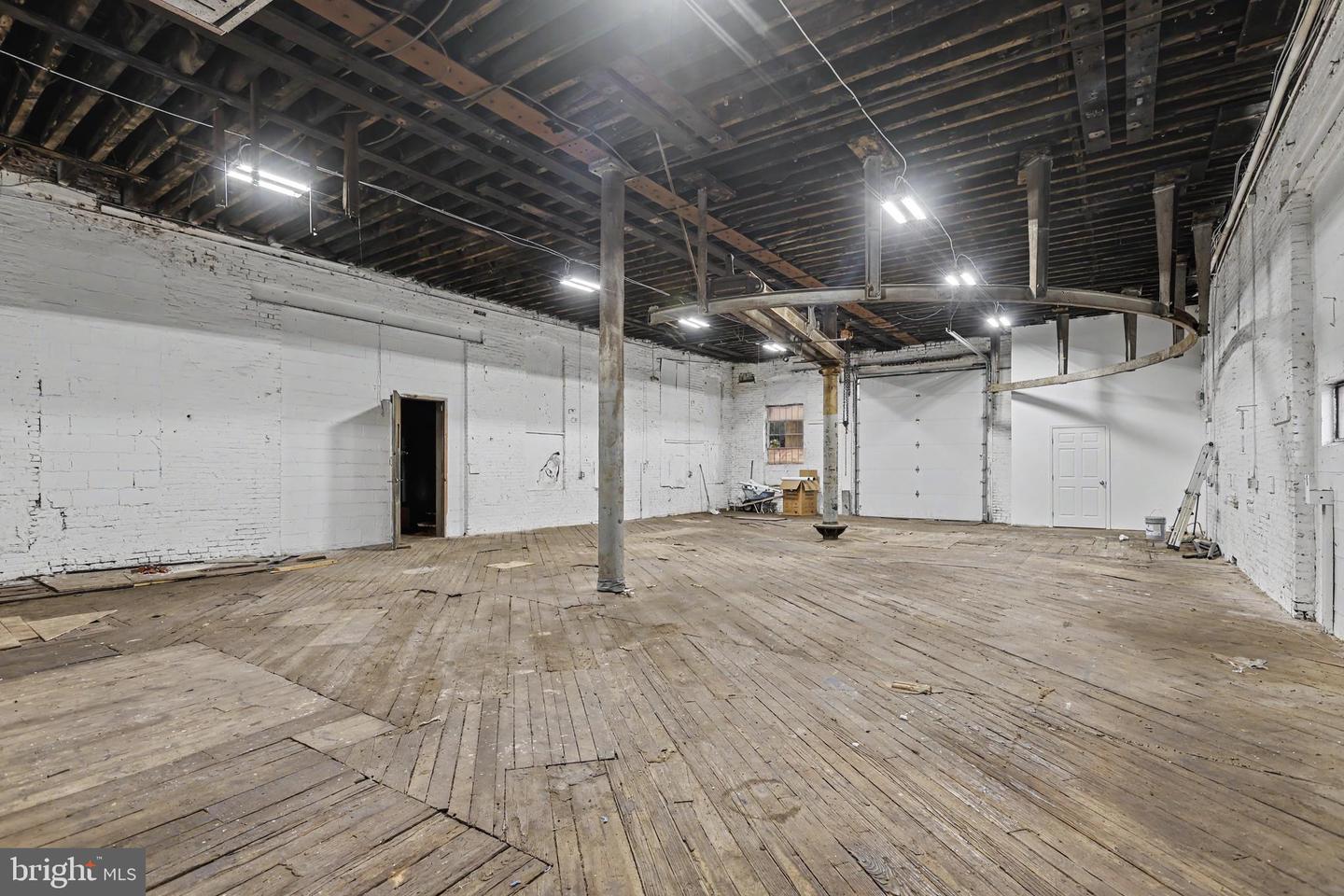 2 Pearl St #b Property Photo 13