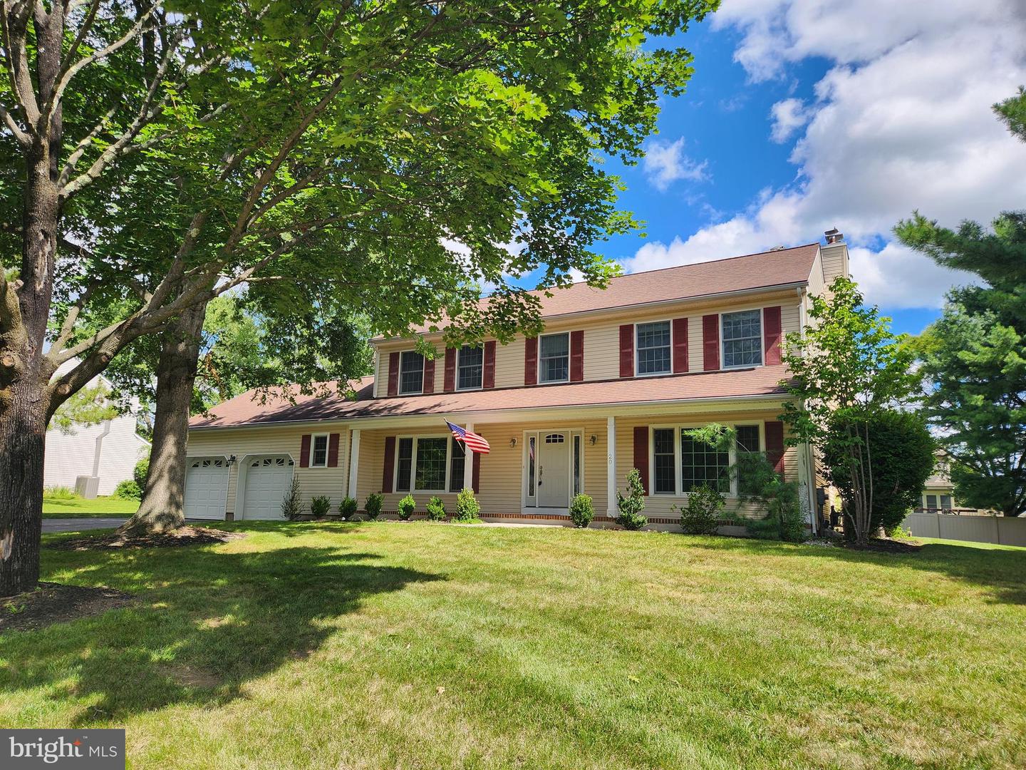 20 Nassau Dr Property Photo 1