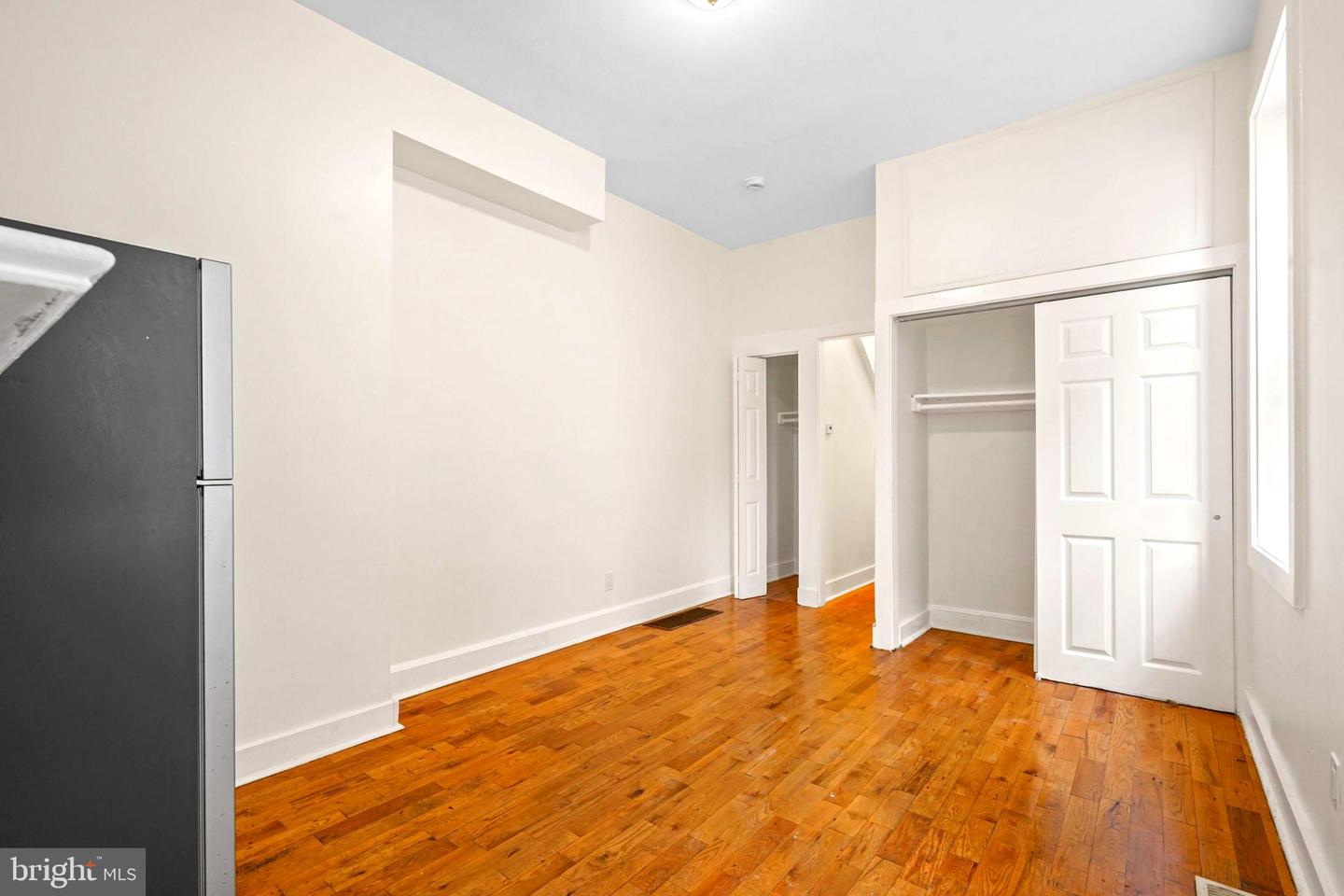 174 W Hanover St Property Photo 10