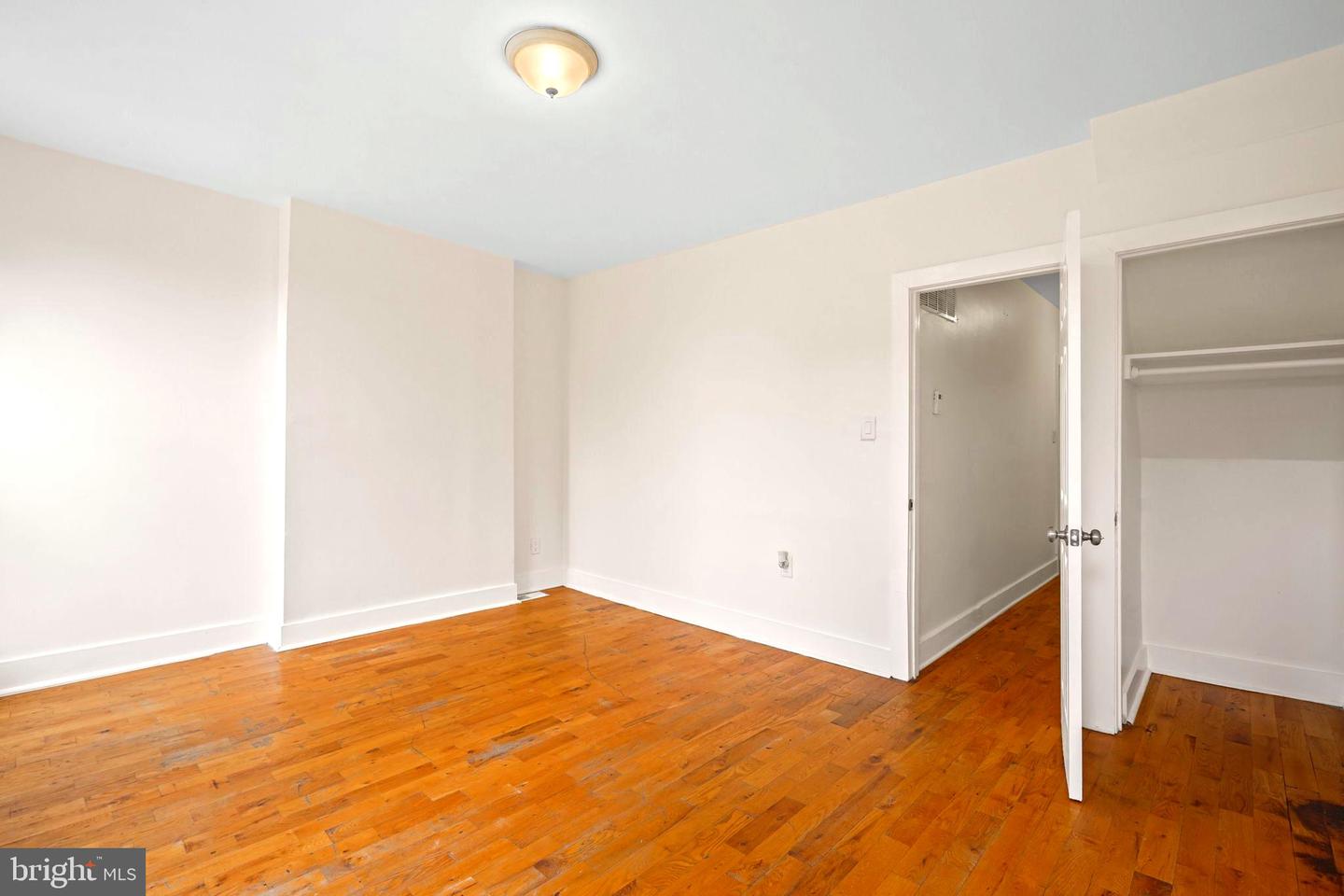 174 W Hanover St Property Photo 19