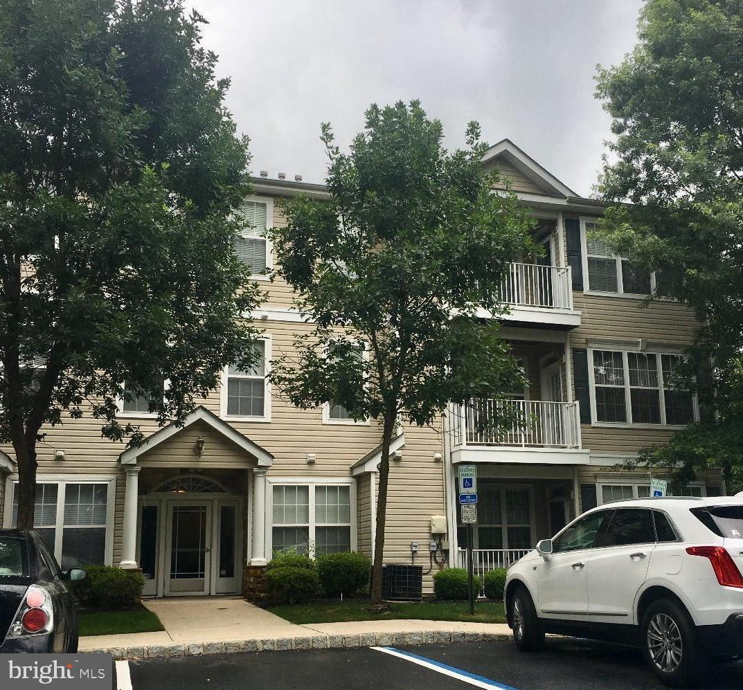 9 KYLE WAY #BLDG #1 Property Photo 1