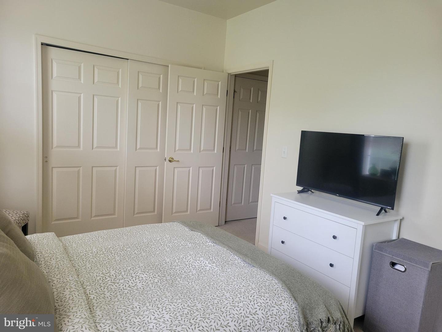 9 Kyle Way #bldg #1 Property Photo 15