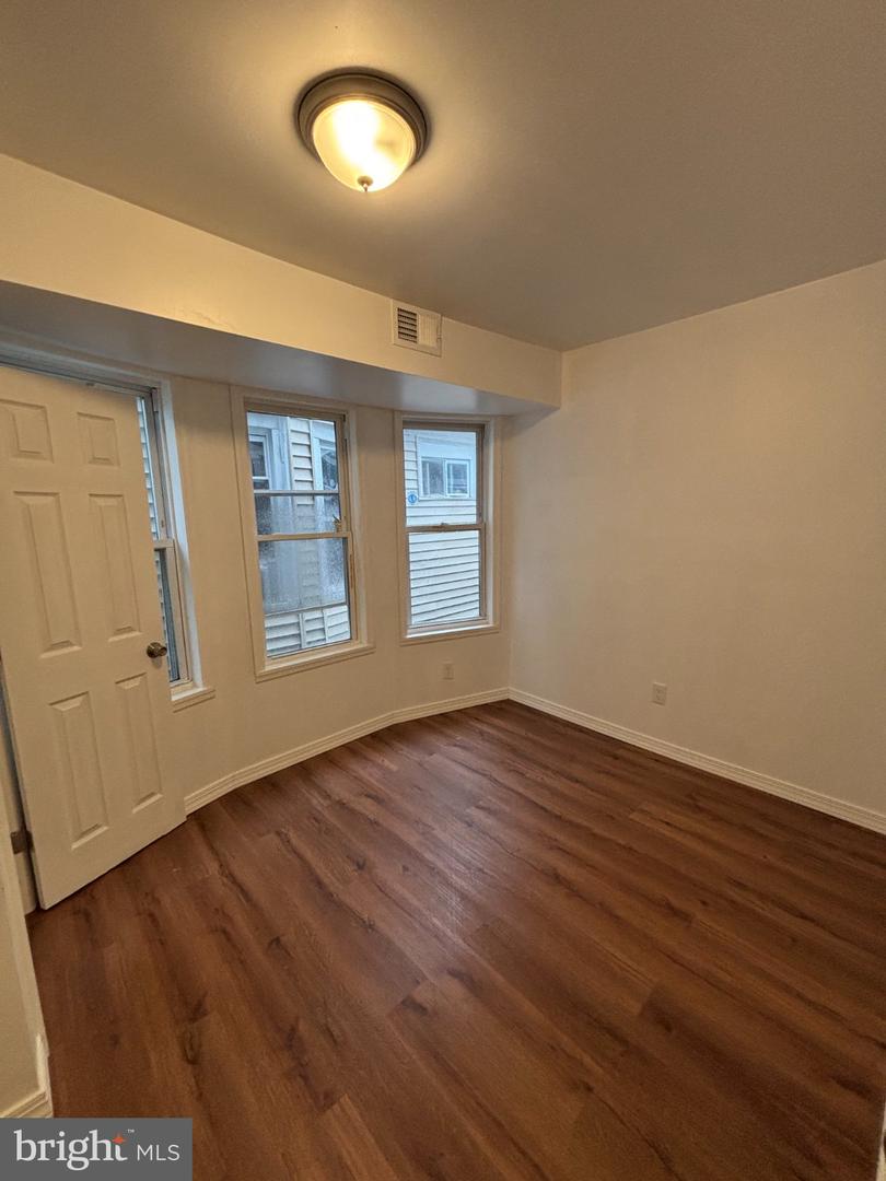 80 Race St Property Photo 19