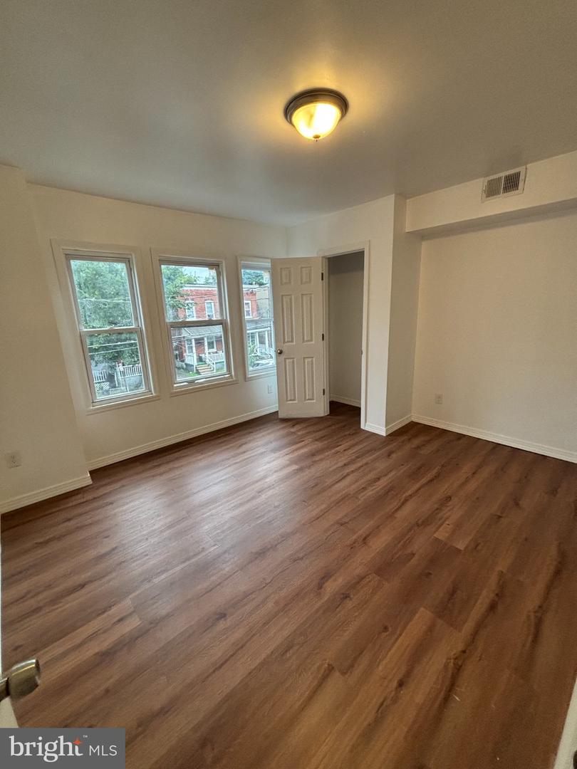80 Race St Property Photo 21
