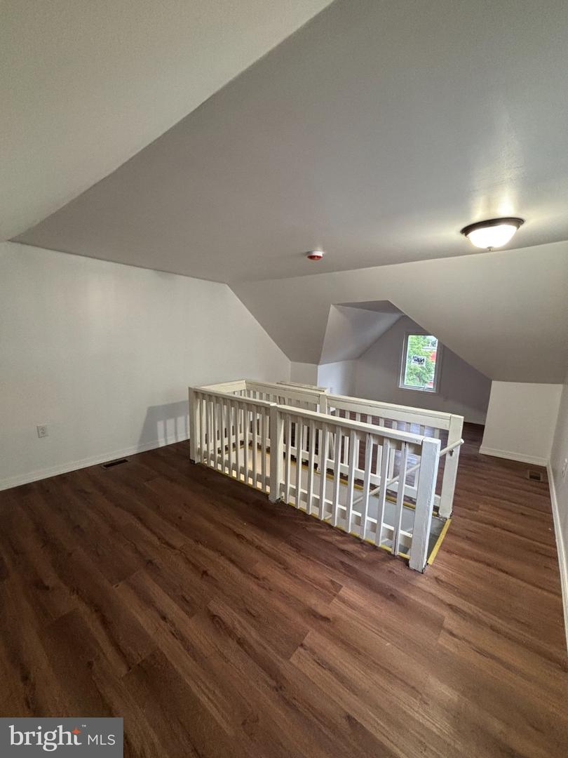 80 Race St Property Photo 23