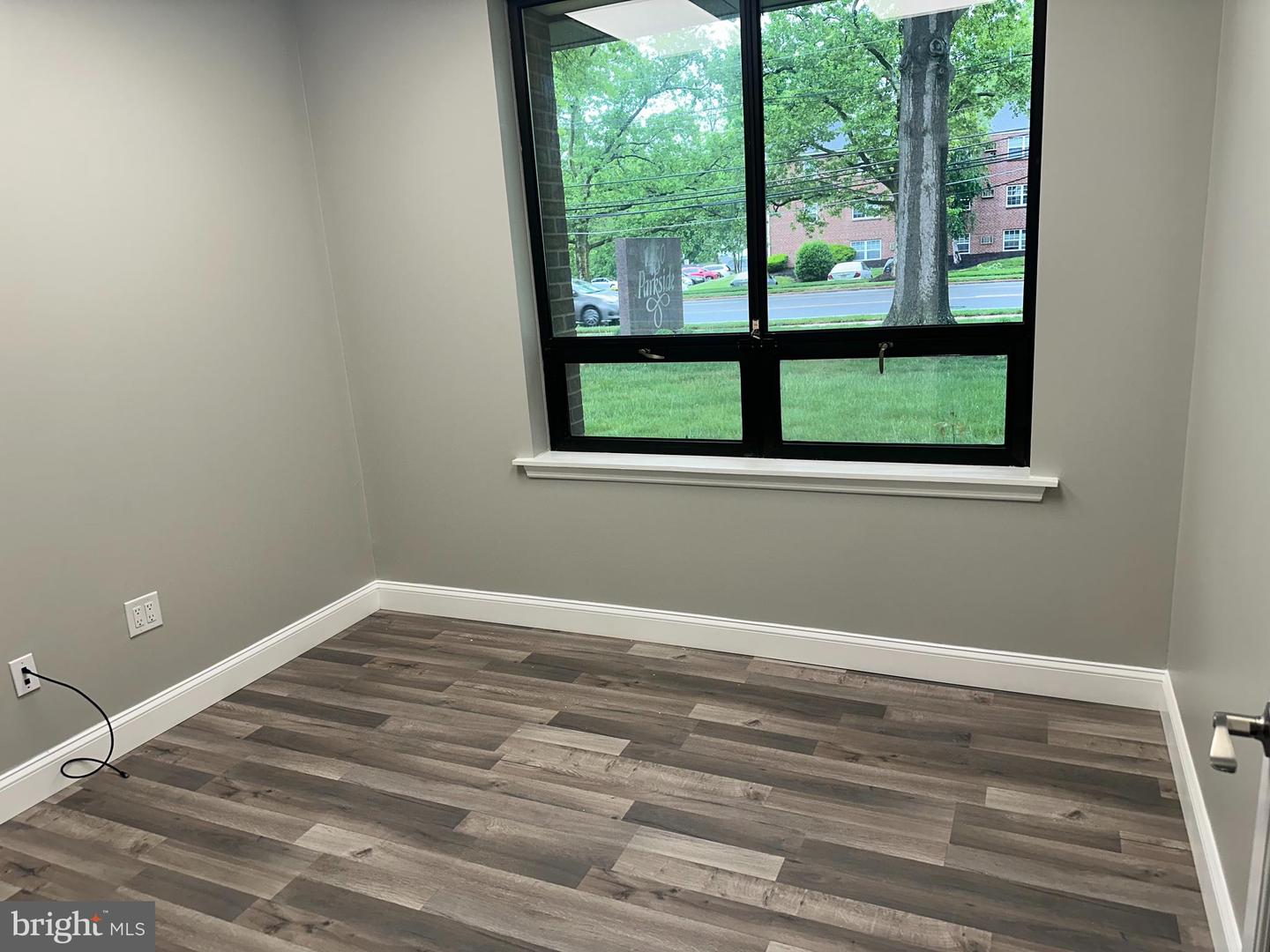 1450 Parkside Ave #29a Property Photo 1
