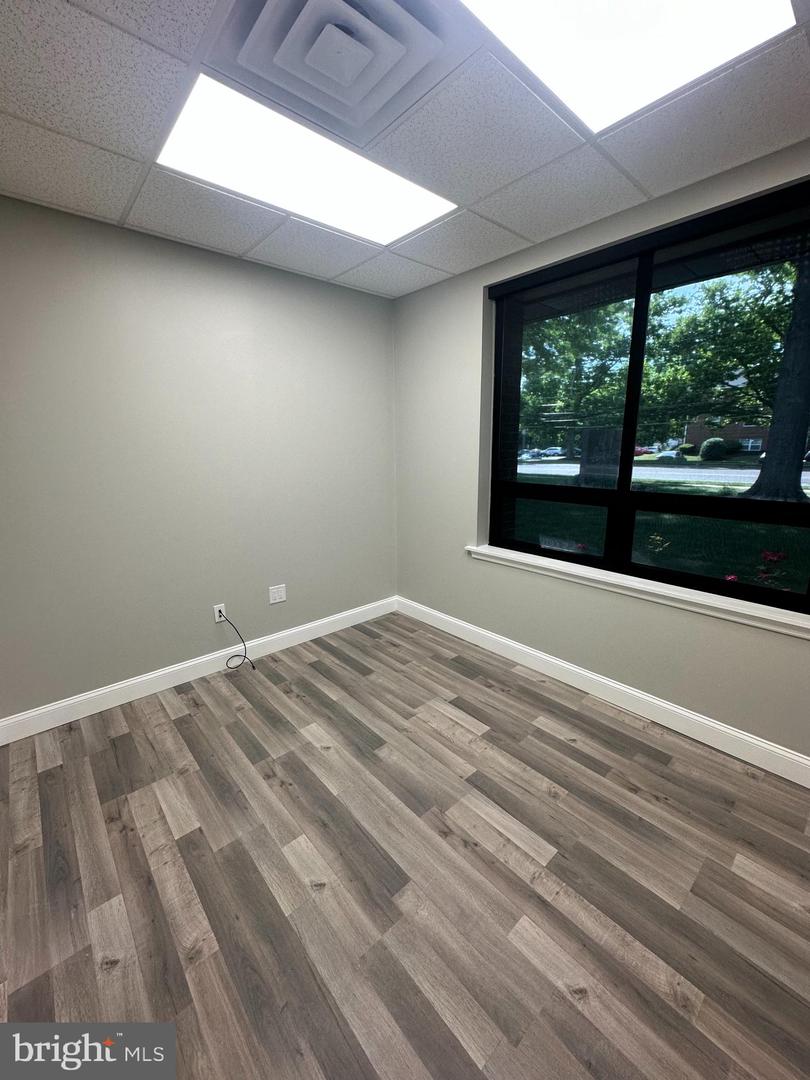 1450 Parkside Ave #29a Property Photo 4