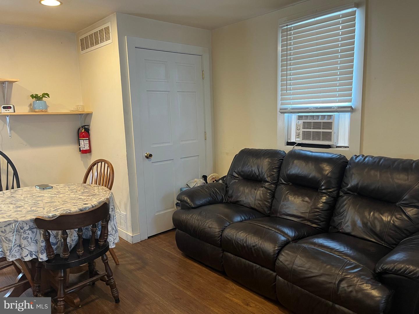 41 Quarry St Property Photo 2