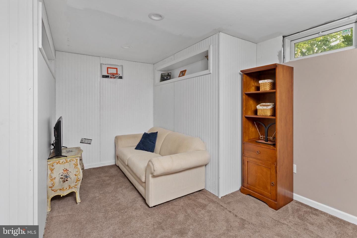 5 Sunset Blvd Property Photo 30