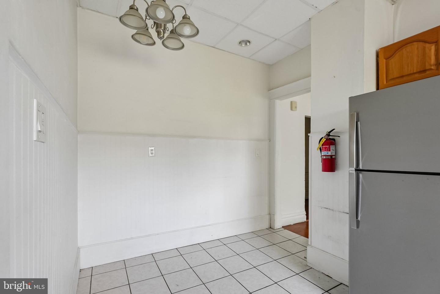 11 Main Blvd Property Photo 12