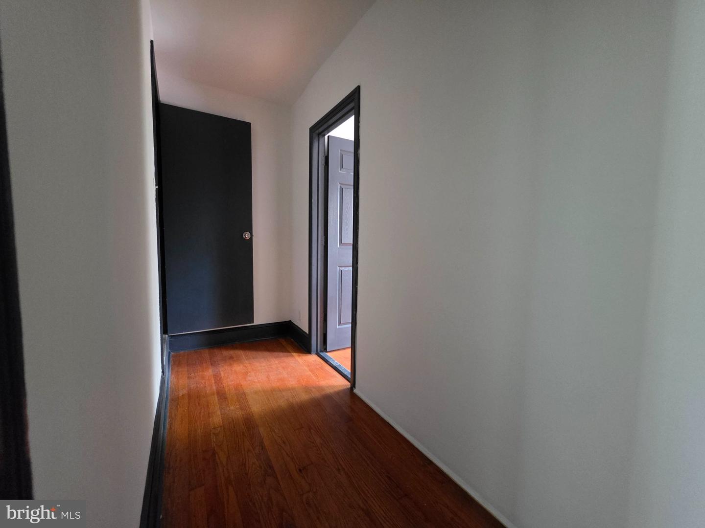 NJME2082862 Property Photo 6