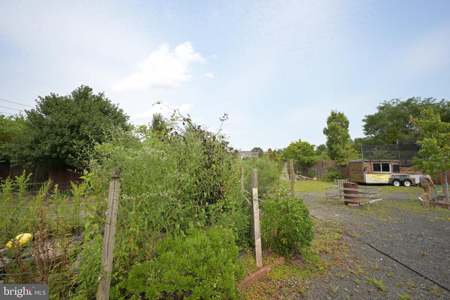 3 Circle Dr Property Photo 12