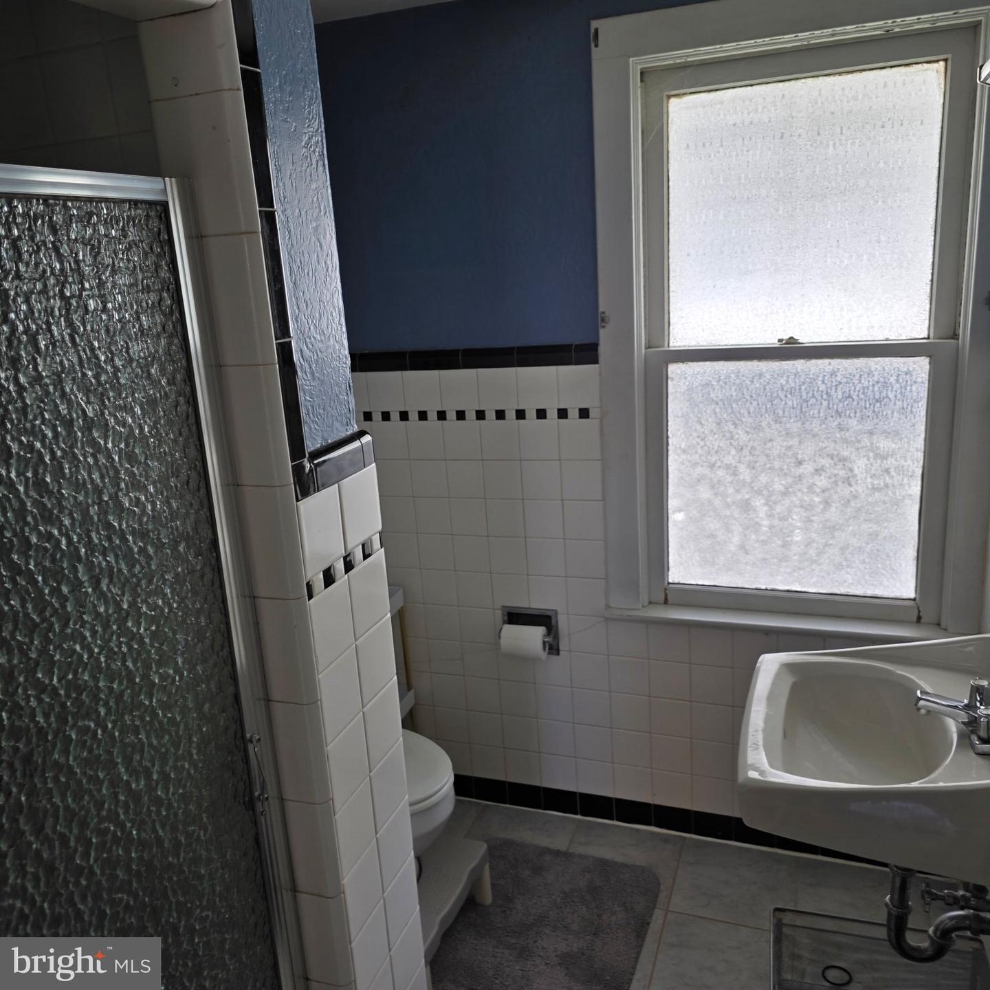 84 Maple Shade W Property Photo 18