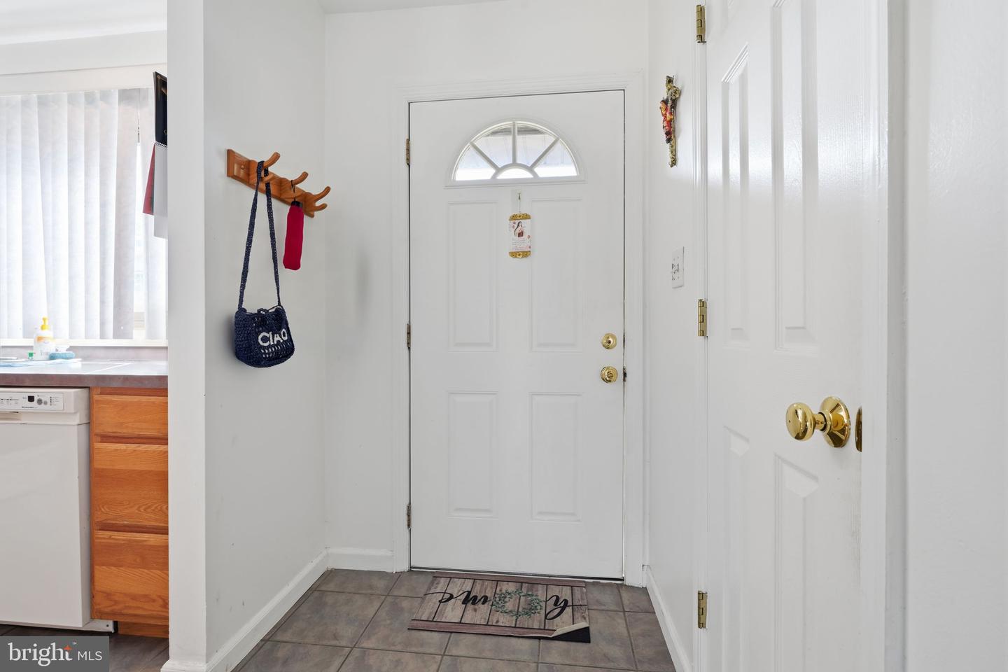 46-46 Bennington Dr #dr Property Photo 4