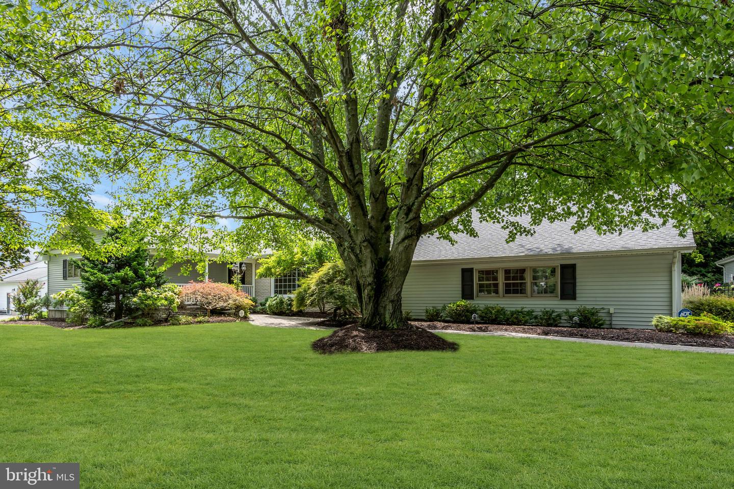 285 Meadowbrook Rd Property Photo 1