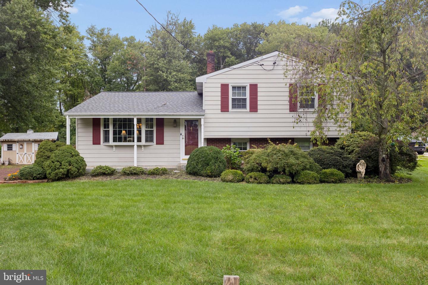 20 Diverty Rd Property Photo 1