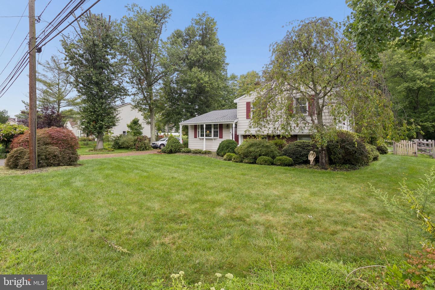 20 Diverty Rd Property Photo 3