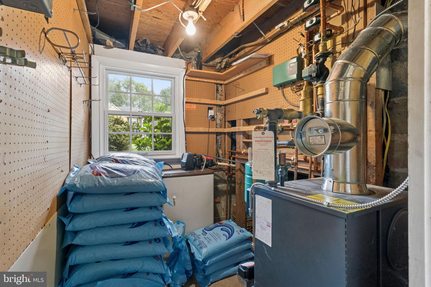 20 Diverty Rd Property Photo 34