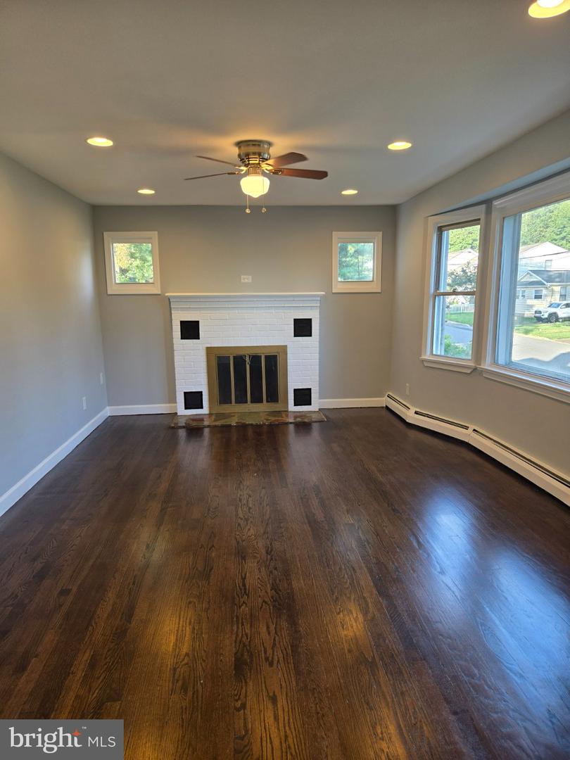 14 Hillman Ave Property Photo 6