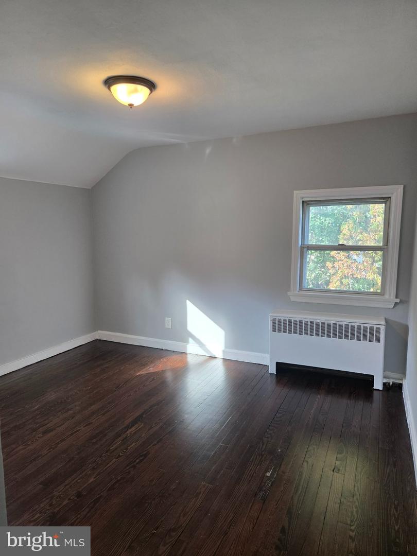 14 Hillman Ave Property Photo 9