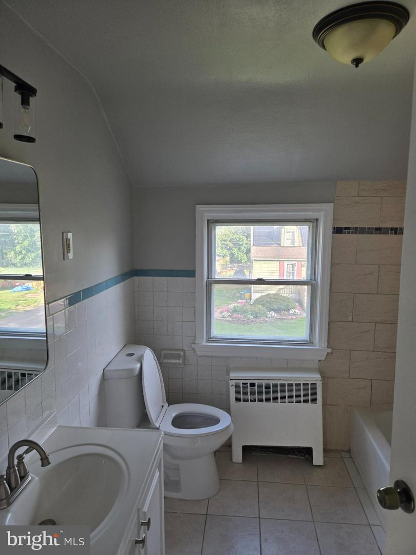 14 Hillman Ave Property Photo 12